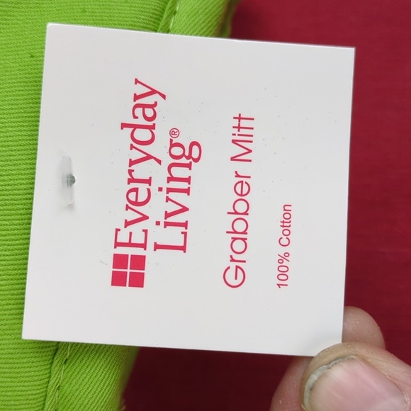 Everyday Living Green Grabber Mitt - Picture 4 of 15